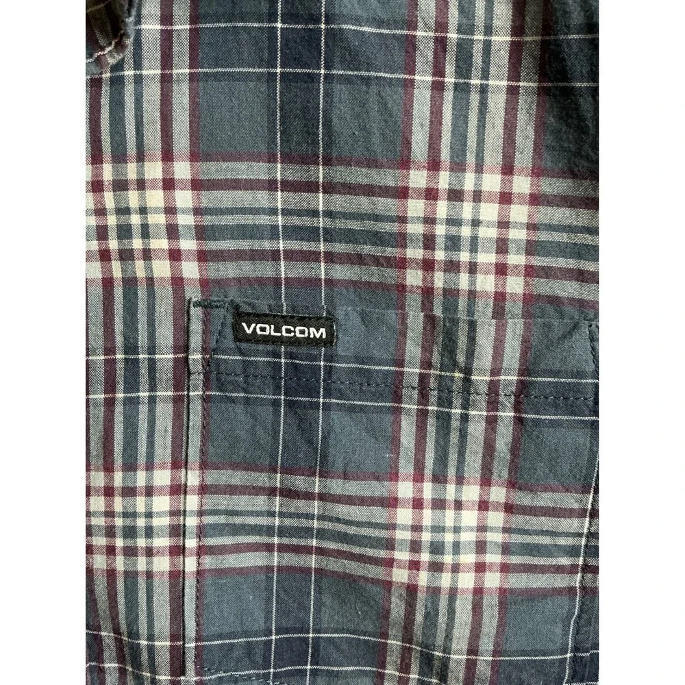 Volcom Button Up Kids Extra Large 15Y Plaid Shirt Short Sleeve Casual‎